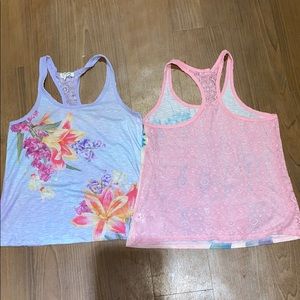 Aeropostale’s Tank Tops